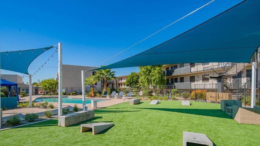 Gorgeous Cozysuites In Camelback With Pool Parking Phoenix Ngoại thất bức ảnh